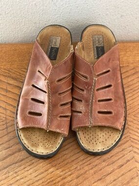 JOSEF SEIBEL Women’s Cognac Brown Open Toe Slide Sandals Size 38 (7.5-8)